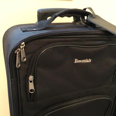 Three Wheeled Black Suitcases (UR-KM)