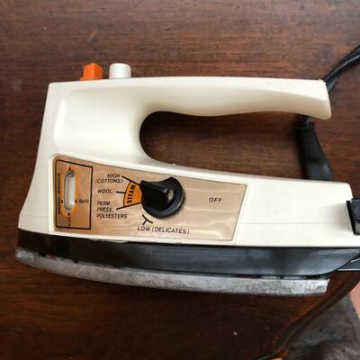 Household Closet Storage Hanging Bag & Under the Bed Storage Bags & More (UR-KM)