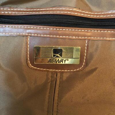 Five Carry-On Bags: Gap, Airway, Jaguar & More (UR-KM)