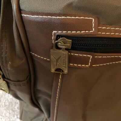 Five Carry-On Bags: Gap, Airway, Jaguar & More (UR-KM)