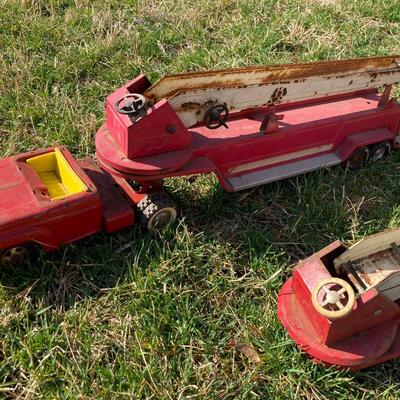 Vintage Firetruck Ladder Trucks