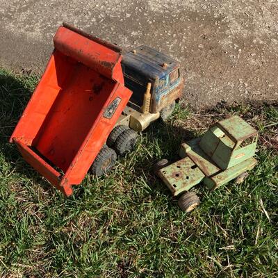 Vintage Toy Dump Truck Lot