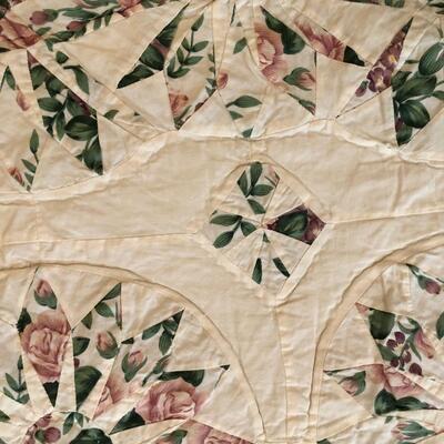 4 Hand-made Quilts (UR-KM)