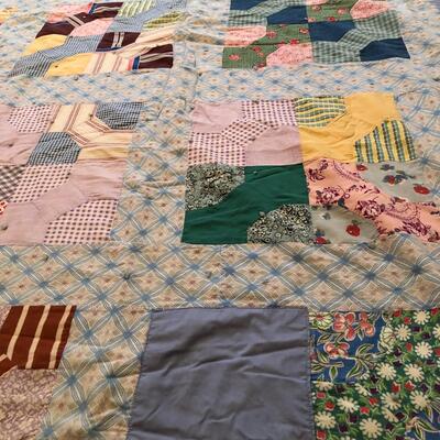 4 Hand-made Quilts (UR-KM)