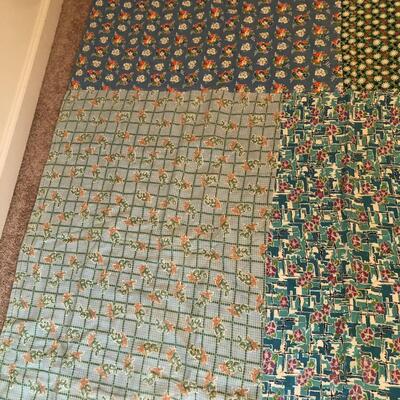 4 Hand-made Quilts (UR-KM)