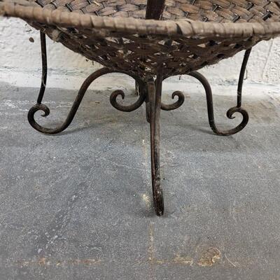 3 TIER WOVEN BASKET W/ WROUGHT IRON FIXTURE
