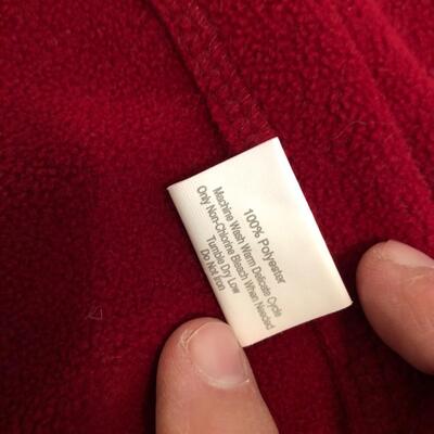 8 Polyester Blankets (2 are Electric) (UR-KM)