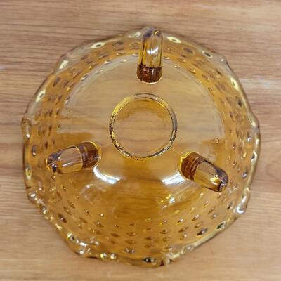 VINTAGE AMBER FOOTED GLASS DECORATIVE BOWL