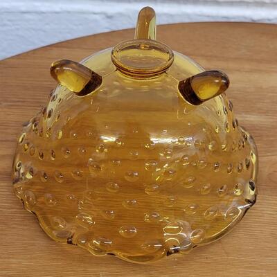 VINTAGE AMBER FOOTED GLASS DECORATIVE BOWL