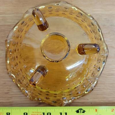 VINTAGE AMBER FOOTED GLASS DECORATIVE BOWL