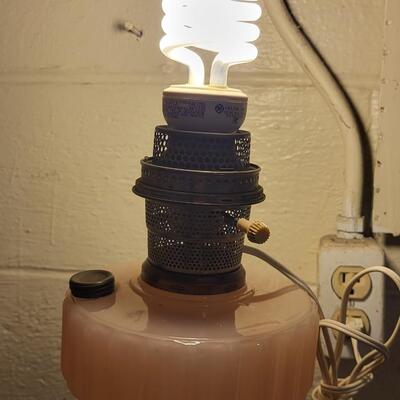 ANTIQUE PINK ALADDIN OIL LAMP - ELECTRIC