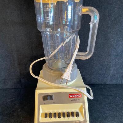 Lot 13. Waring Blender