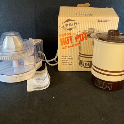 Lot 15. Juicer and Hot-Pot