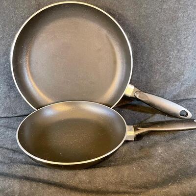 Lot 20. Pair of Saute Pans
