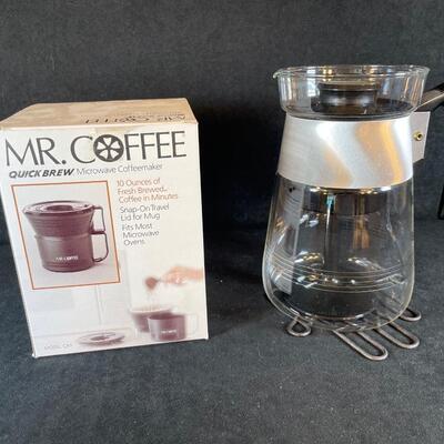 Lot 25  Vintage Corning Ware Stovetop Percolator