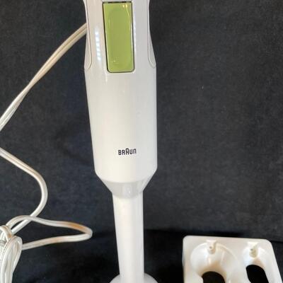 Lot 38. Braun Hand Blender