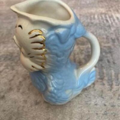 Vintage Shawnee bird pitcher