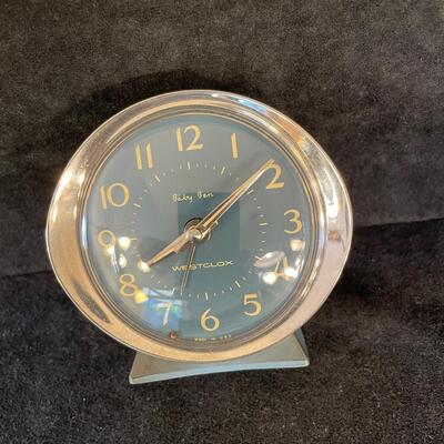 Lot 42. Clock Radio, Travel Alarm Clock & Cross Pen Set