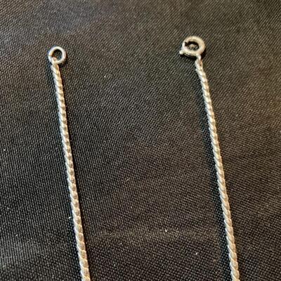 Two Piece Costume Jewelry Lot with 2.5â€ Star and 16â€ Necklace