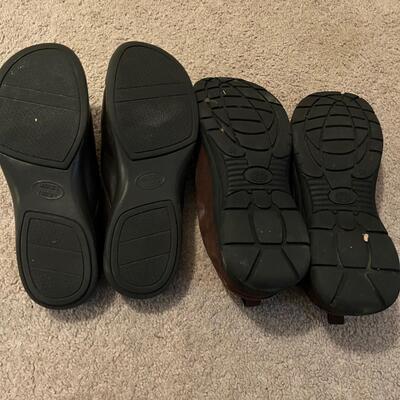 Merrell & More: 16 Pairs of Womenâ€™s Shoes Size 9.5 (MB-JF)