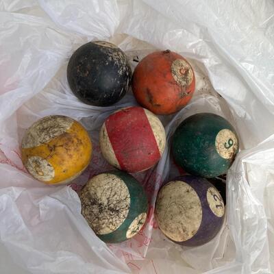 Vintage lot of billiard balls