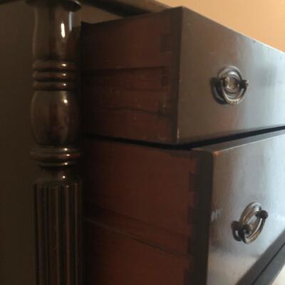 Colonial Mfg. Co. Solid Mahogany Chest of Drawers (MB-JF)