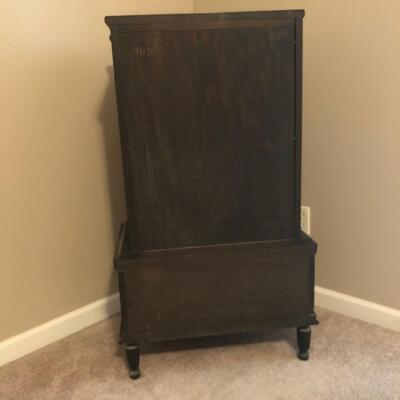 Colonial Mfg. Co. Solid Mahogany Chest of Drawers (MB-JF)