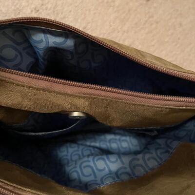 10 Purses: Liz Claiborne, Kim Rogers, Baggalini & More (MB-JF)