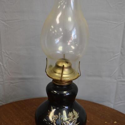 Black floral oil lamp