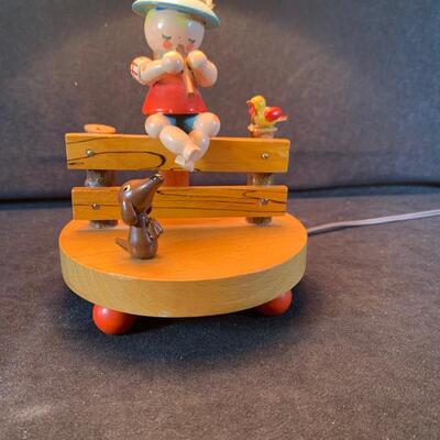 Lot 60. Children's Lamp
