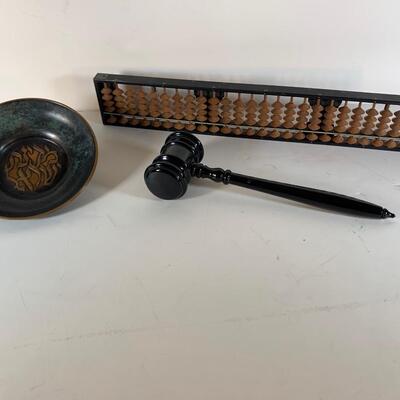 Lot 86. Vintage Abacus & Gavel