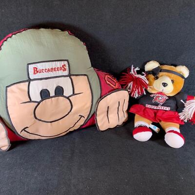 Lot 94. Tampa Bay Buccaneer fan