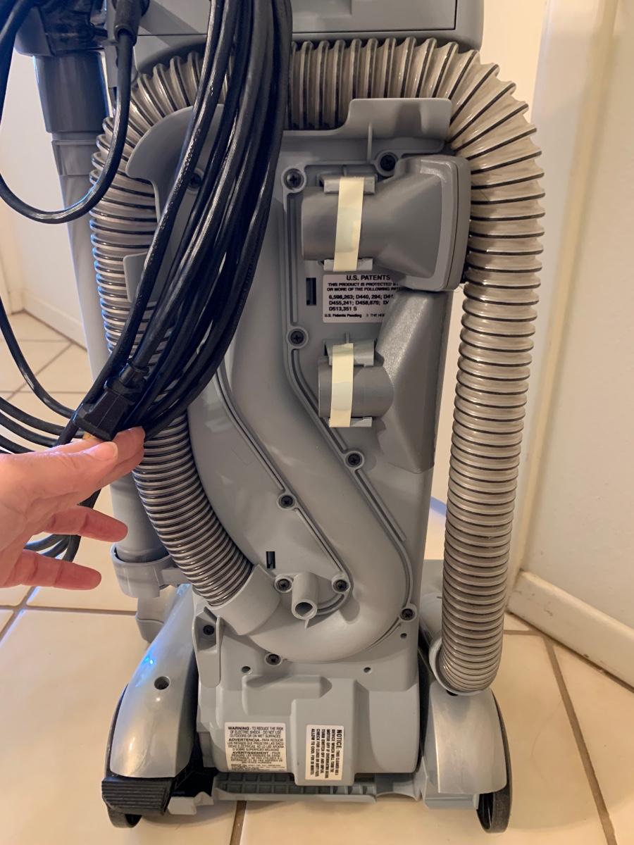 Lot 98. Hoover Empower Widepath Vacuum