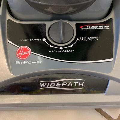 Lot 98. Hoover Empower Widepath Vacuum