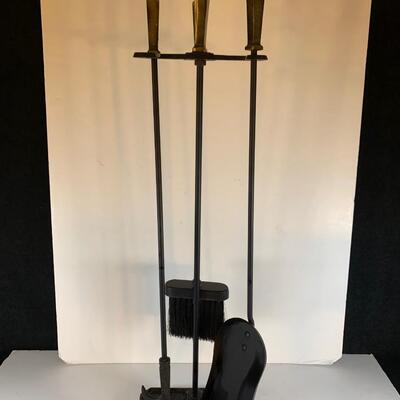 Lot 106. Fireplace Tool set
