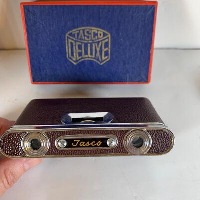 Lot 120. Vintage Cameras