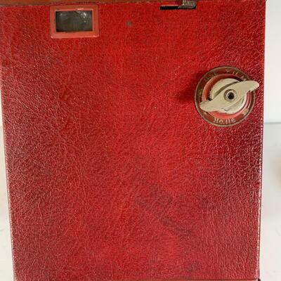 Lot 120. Vintage Cameras