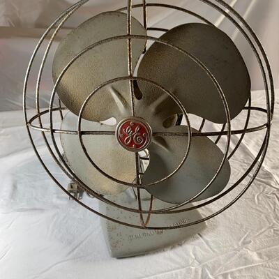 Lot 134. Vintage GE Fan