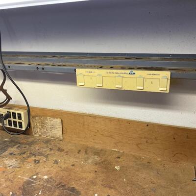 Lot 171. Work Bench with Drop Leaf Workmate