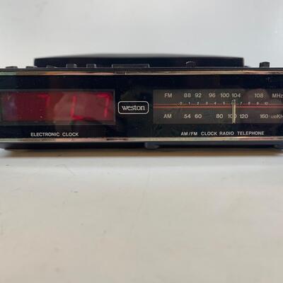 Lot 207. Vintage Clock/Radio Phone