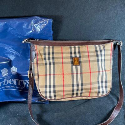 Lot 248. Vintage Burberry Handbag