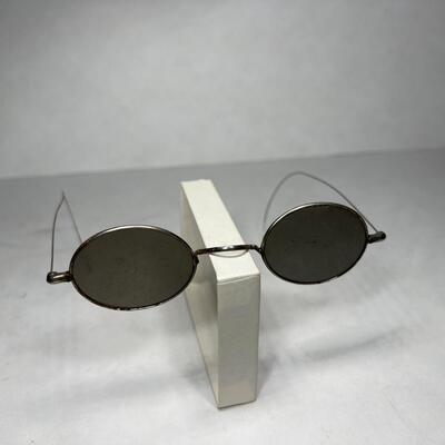 Vintage Tinted Lens Spectacles