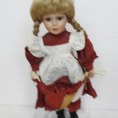 3 Dolls: 1-Precious Moments Cloth Doll, 2 Porcelain Dolls, 1 Has A Broken Hand