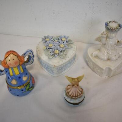 18 Trinket Boxes: 3 Musical, 3 Metal, 3 Christmas, Fairy w/ 2 Wands & Fake Tooth