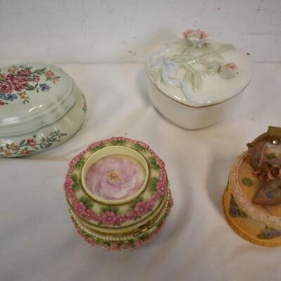 18 Trinket Boxes: 3 Musical, 3 Metal, 3 Christmas, Fairy w/ 2 Wands & Fake Tooth