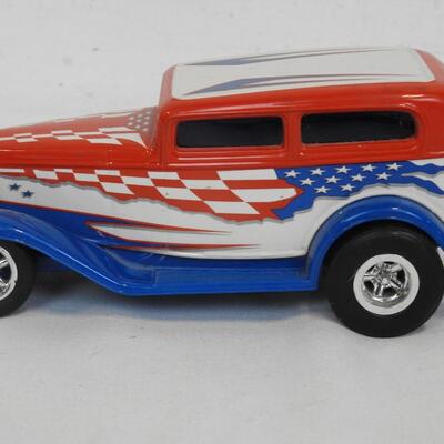 Hot Wheels '32 Ford Sedan Delivery, 6in, Metal, Red/White/Blue
