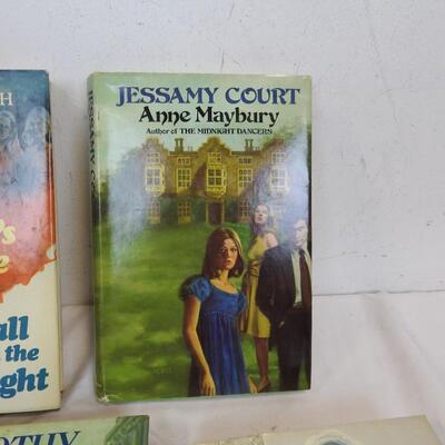 9 Vintage Novels: It Began in Te Rangi -to- The Birds Fall Down