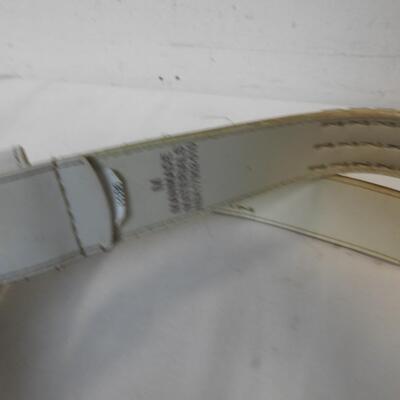 10 Women Belts, Various Sizes/Styles, Some w/Beads, Rivets, Metal Embellishments