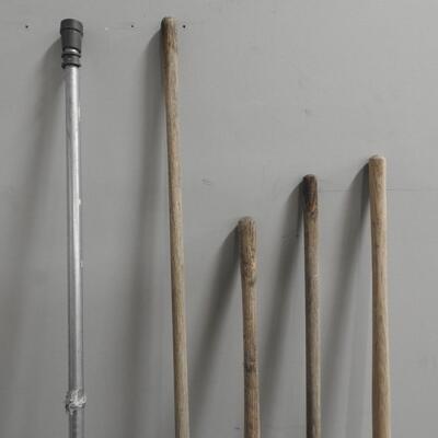 5 Yard Tools: Edger, Broom, Aerator, Rake & Spade