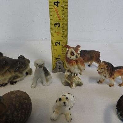 Basket Of 18 Mini Porcelain Animal Figurines: Kangaroo, Dogs, Bird, Cow, Owl